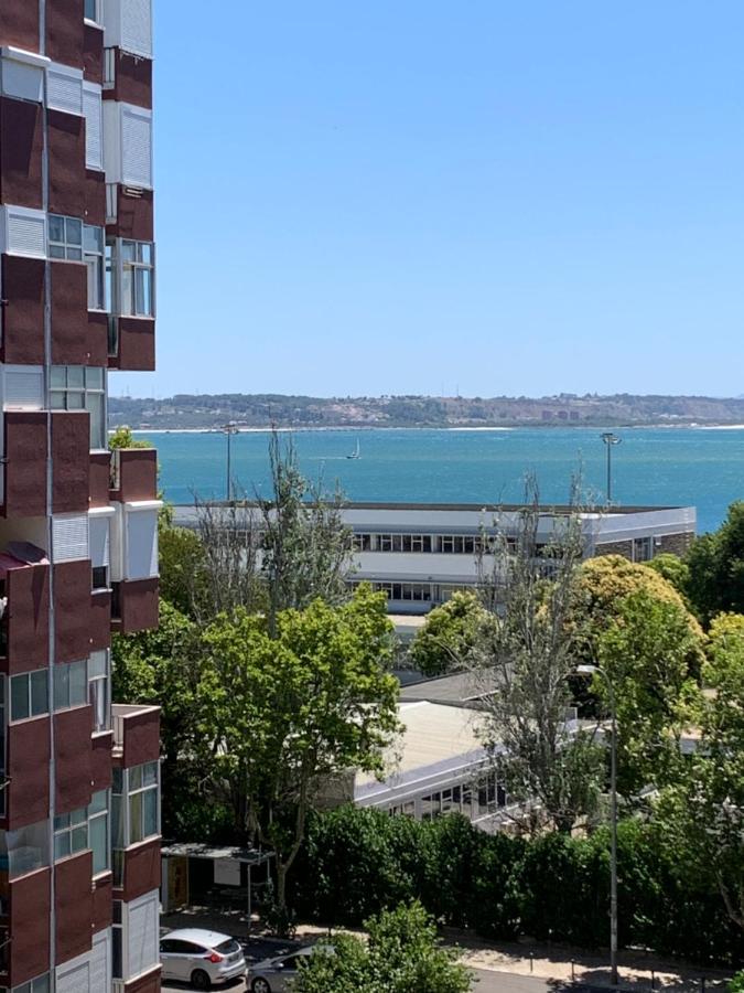 The Apartment Near The Beach In Oeiras Paço de Arcos Eksteriør bilde
